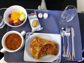 Meal on yesterday s CO767 flight.jpg